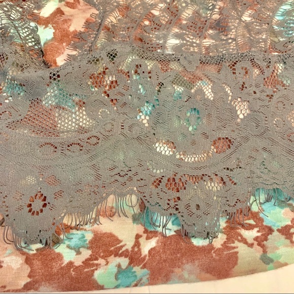 Anthropologie Postmark Sea Drift Tank - Picture 5 of 6